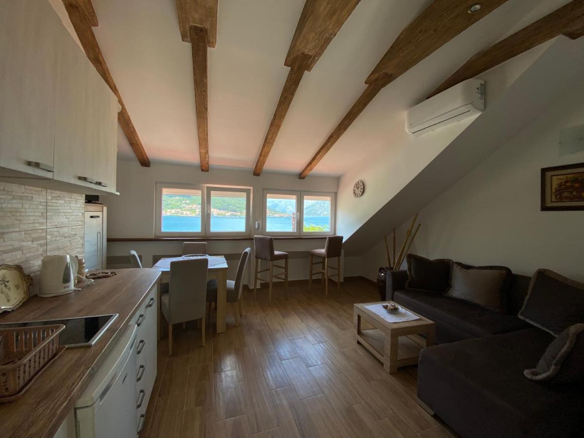 Sunny Bay Apartments โกตอร์ ภายนอก รูปภาพ
